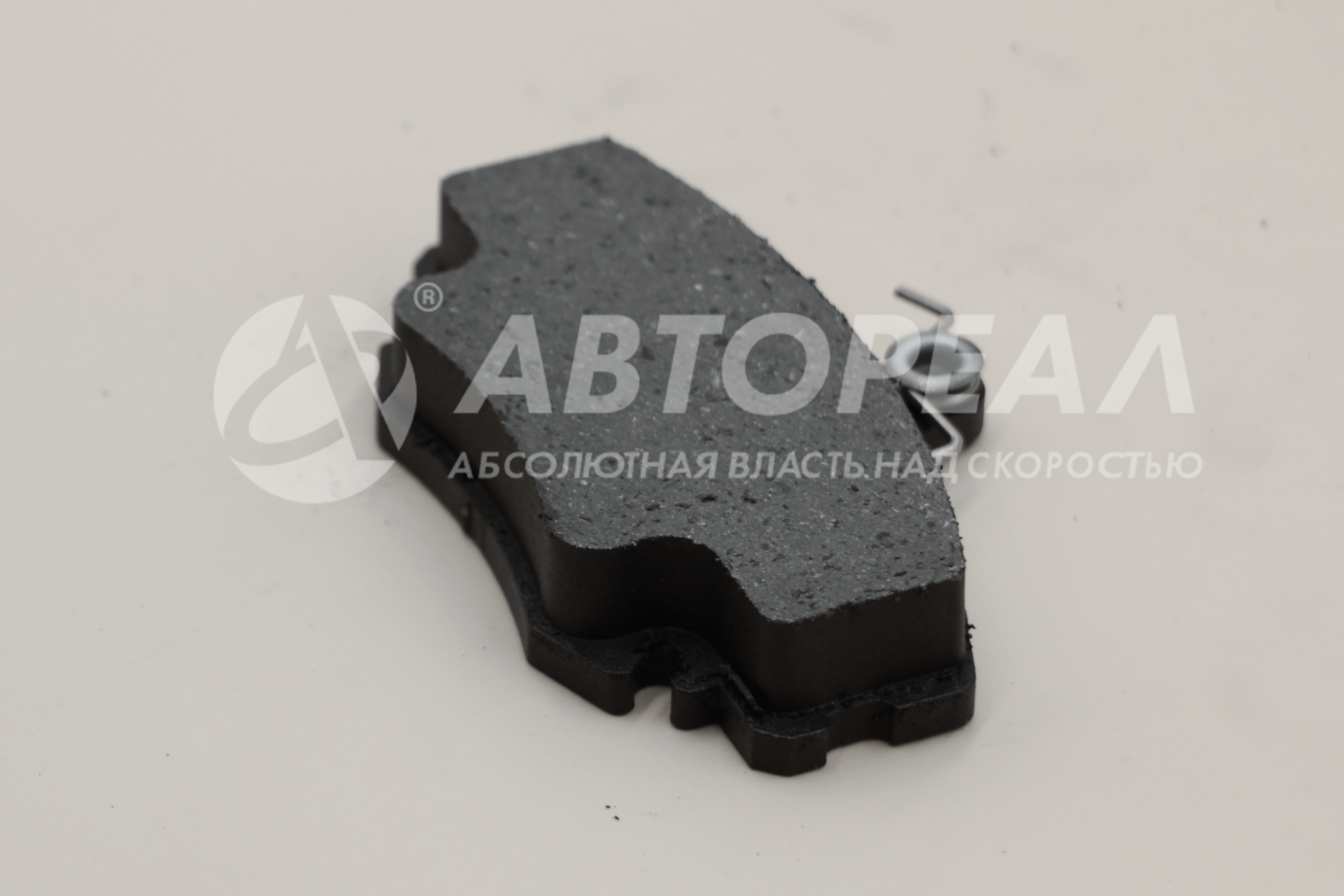 Изображение товара Колодки тормозные передние Lada Largus (12-) 8V / Renault Logan (04-) номер 3